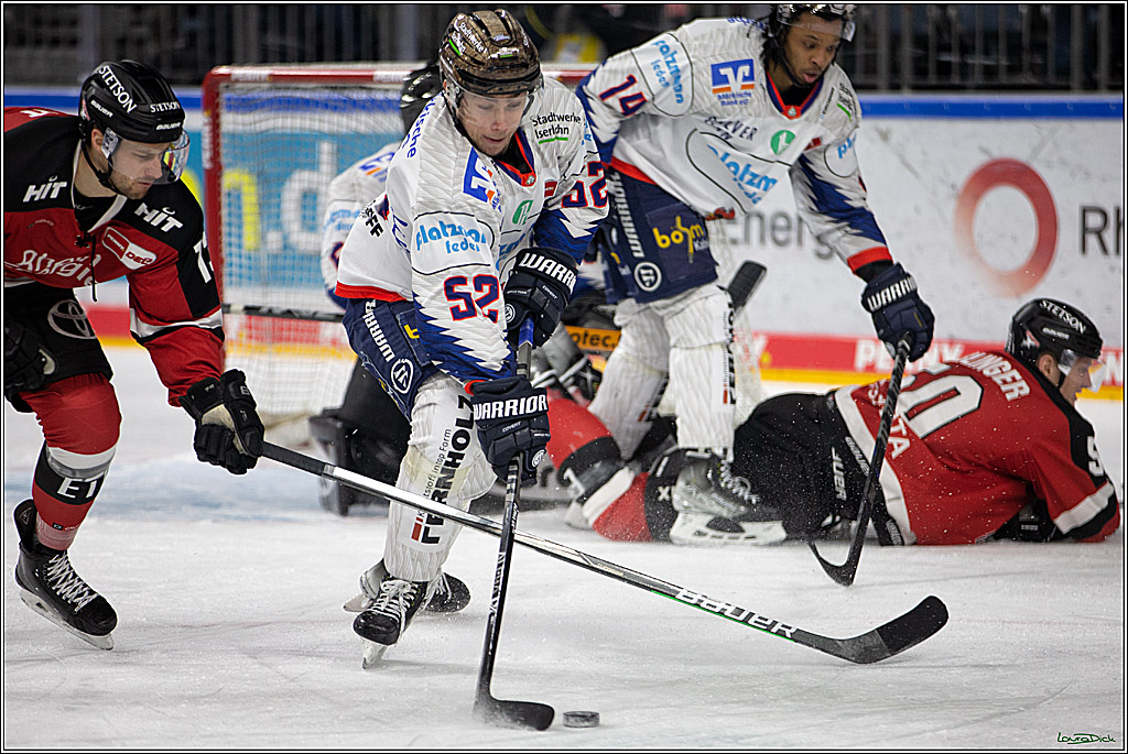 PENNY DEL;  Koelner Haie - Iserlohn Roosters; Koeln, 01.03.2022